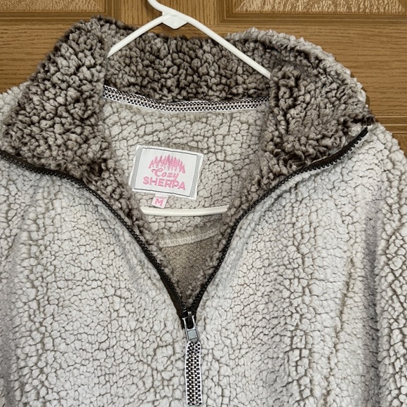 Sherpa, soft, warm & cozy 3/4 zip pull over sweatshirt - Picture 3 of 4